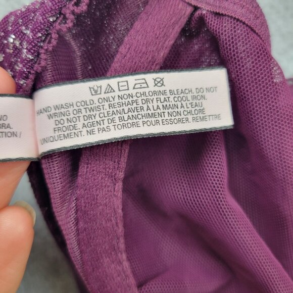 Victoria's Secret Size Small‎ High Neck Lace Bralette Burgundy Red Lace Shimmer - Picture 14 of 16